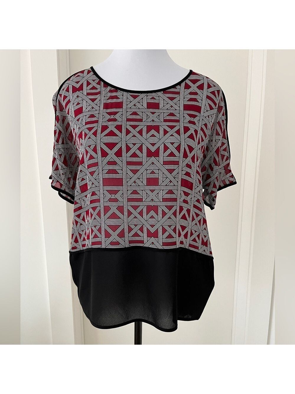 PART TWO Blouse Bobby Pullover Short Sleeve Sheer Geometric Business Event Chic